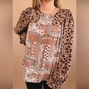 ANDREE BY UNIT Small Mixed Animal/Paisley Print‎ Babydoll Blouse